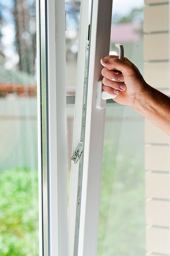 🏡 ۸ روش مؤثر تبلیغات درب و پنجره UPVC برای جذب مشتری و افزایش فروش